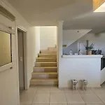 Ammos Boutique Rooms-seafront In מלון 3*