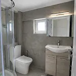 Ammos Boutique Rooms-seafront In אלפוניסוס