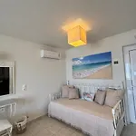 Ammos Boutique Rooms-seafront In 3* Elafonissos