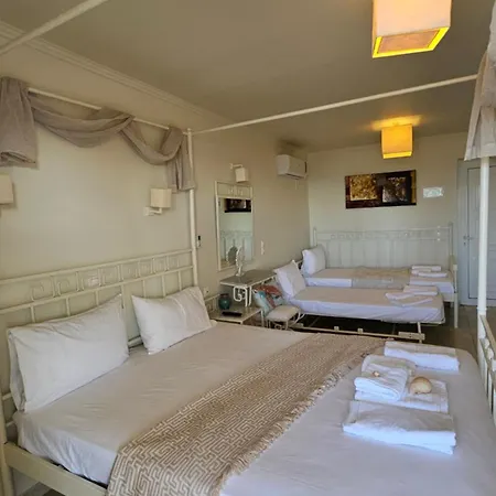 Ammos Boutique Rooms-seafront In Elafonissos