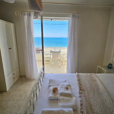 Ammos Boutique Rooms-seafront In Elafonissos