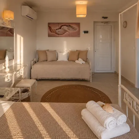 Ammos Boutique Rooms-seafront In 3*