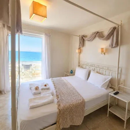 Ammos Boutique Rooms-seafront In Elafonissos