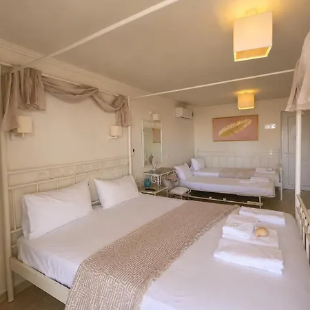 Hotel Ammos Boutique Rooms-seafront In 3*