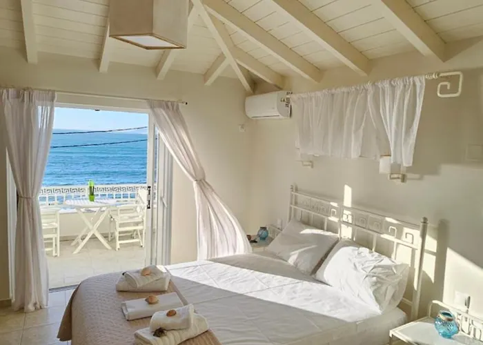 Ammos Boutique Rooms-seafront In إيلافونيسوس