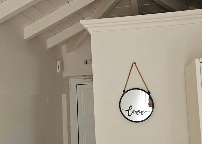 Ammos Boutique Rooms-seafront In فندق 3*