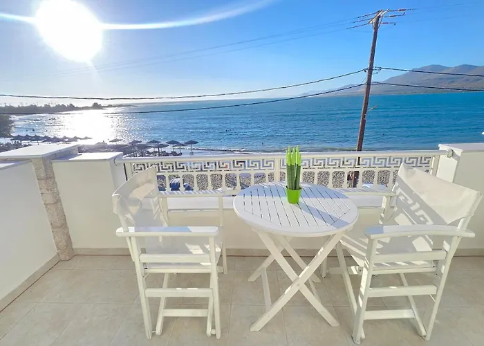 Ammos Boutique Rooms-seafront In فندق 3*