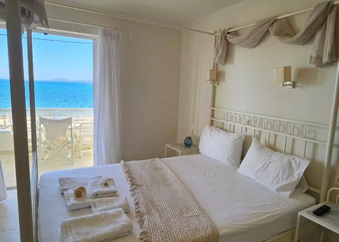 Ammos Boutique Rooms-seafront In 酒店 艾拉方索斯