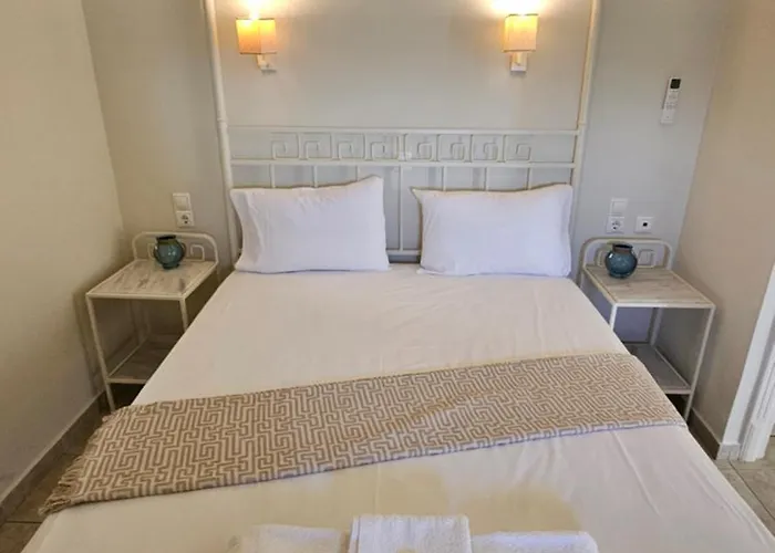 Ammos Boutique Rooms-seafront In 3* إيلافونيسوس